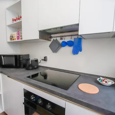Apartment Bogino 27 *